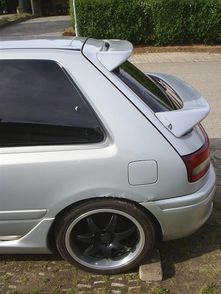 Mazda 323 BG SOLGT billede 6