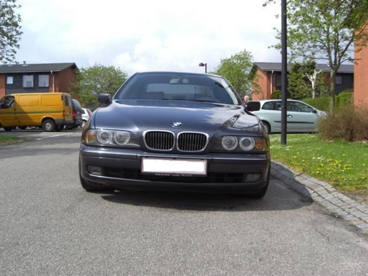 BMW 528i Solgt billede 2