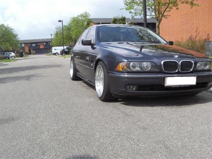 BMW 528i Solgt billede 3