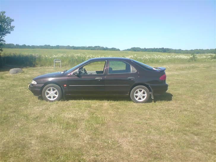 Ford Mondeo SOLGT? billede 2