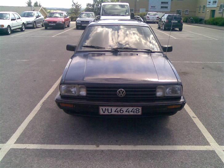 VW Passat "Æsken" SOLGT billede 1