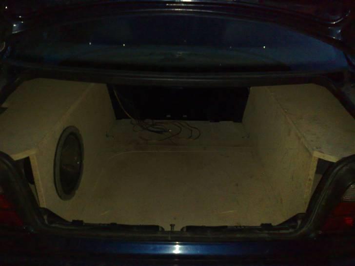 BMW 325 solgt billede 7