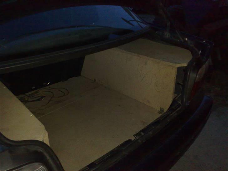 BMW 325 solgt billede 8