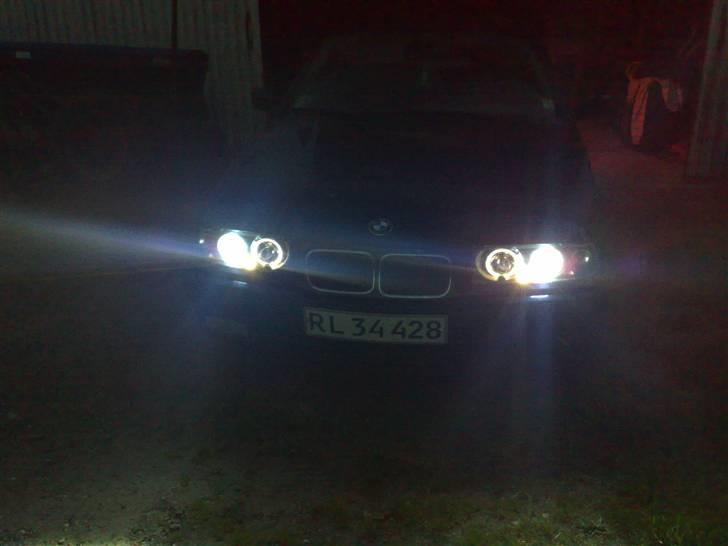 BMW 325 solgt billede 11