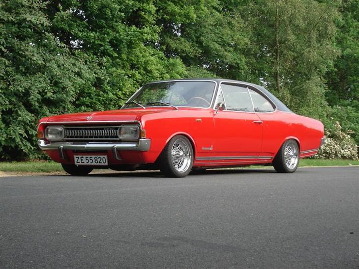 {{currentPhoto.altText}} billede {{currentPhoto.number}}