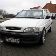 Ford escort