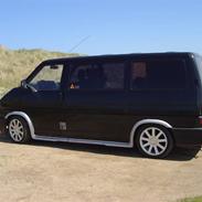 VW transporter 2,4D solgt