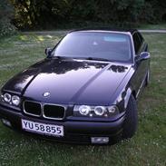 BMW E36 318is