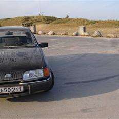 Ford Sierra 1.6 (Solgt)