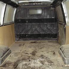 VW Transporter T4 solgt