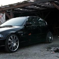 BMW E46 328I - Solgt