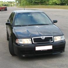 Skoda Octavia 1.8T RS