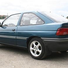 Ford Escort 1,6 CL (R.I.P)