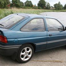 Ford Escort 1,6 CL (R.I.P)