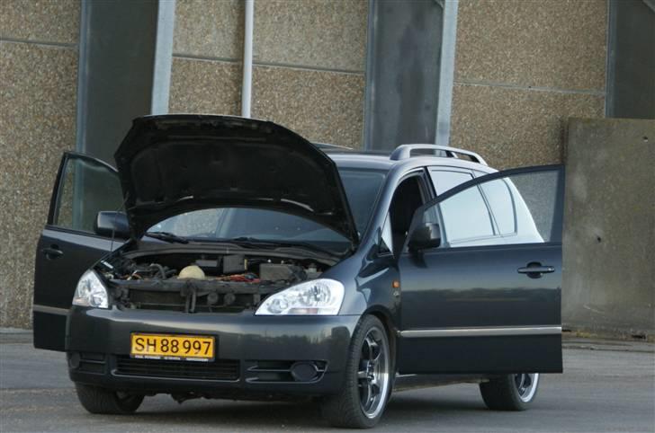 Toyota sportsvan billede 12