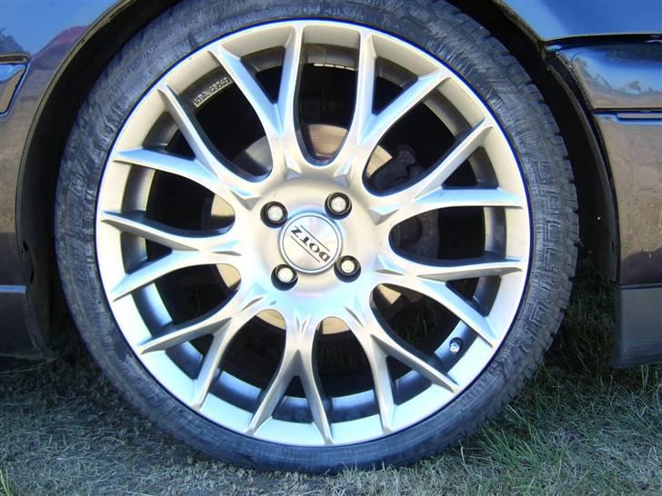 VW vento 1.8 clx SOLGT billede 9