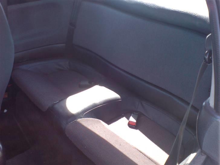 Mazda MX-3 1.6 16v {SOLGT} billede 8