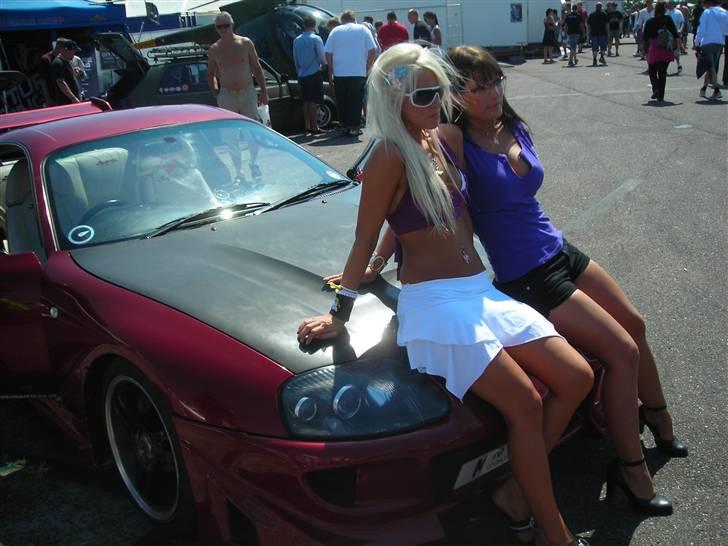 Toyota supra IV - Med de gamle fælge på samt spoile. Og inden kulfiberhjelmen blev lakeret.. billede 14