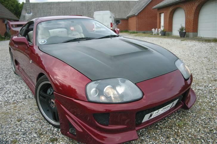Toyota supra IV - Med de gamle fælge på samt spoile. Og inden kulfiberhjelmen blev lakeret.. billede 15