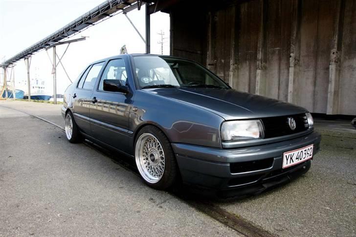 VW vento glx totalskadet billede 10