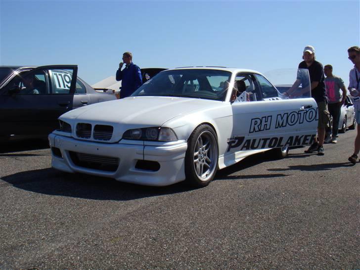 BMW 325i coupe turbo SOLGT billede 4