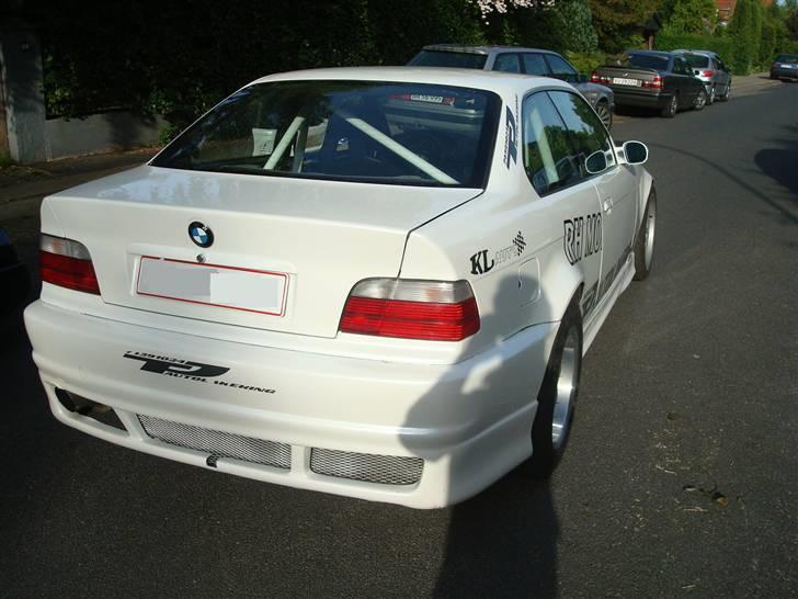 BMW 325i coupe turbo SOLGT billede 5