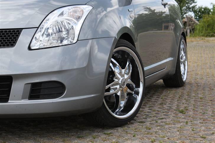 Suzuki Swift 1,5 GLA billede 7