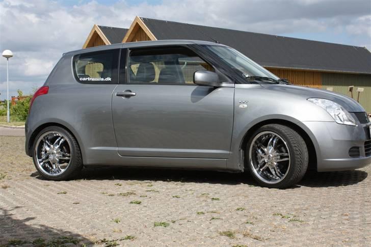 Suzuki Swift 1,5 GLA billede 12