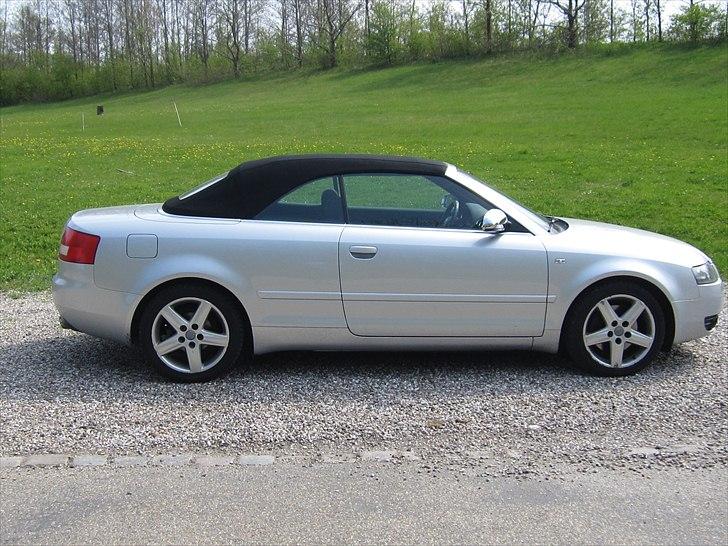 Audi A4 cab 2,4 V6 billede 1