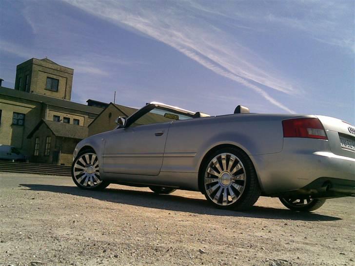 Audi A4 cab 2,4 V6 billede 5