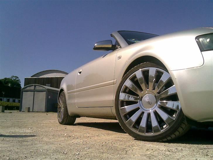 Audi A4 cab 2,4 V6 billede 7