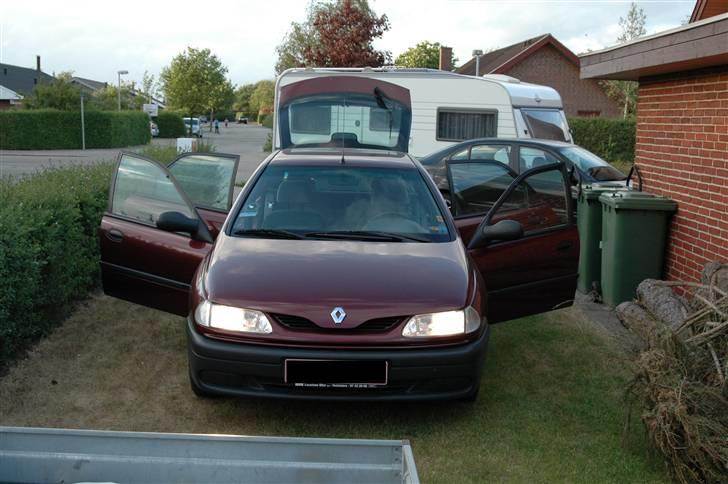Renault Laguna RN (Solgt) billede 13
