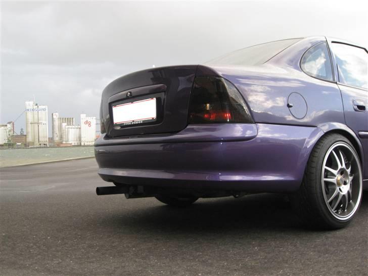 Opel Vectra B 2.5 V6 - Solgt ! billede 4