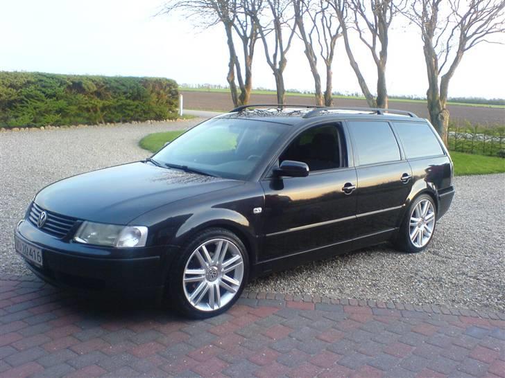 VW passat (solgt) - ny polet desværre med de gamle forlygter billede 1