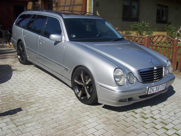 Mercedes Benz E320 cdi Avantgarde billede 2