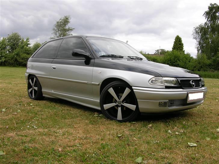 Opel astra f billede 2