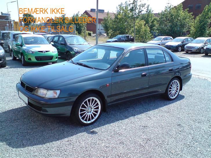 Toyota Carina E 1,6 XLi SOLGT billede 1
