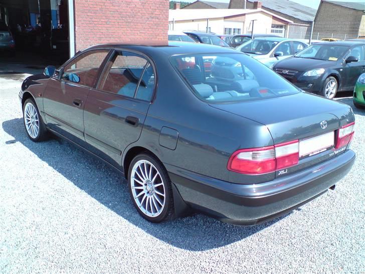 Toyota Carina E 1,6 XLi SOLGT billede 3
