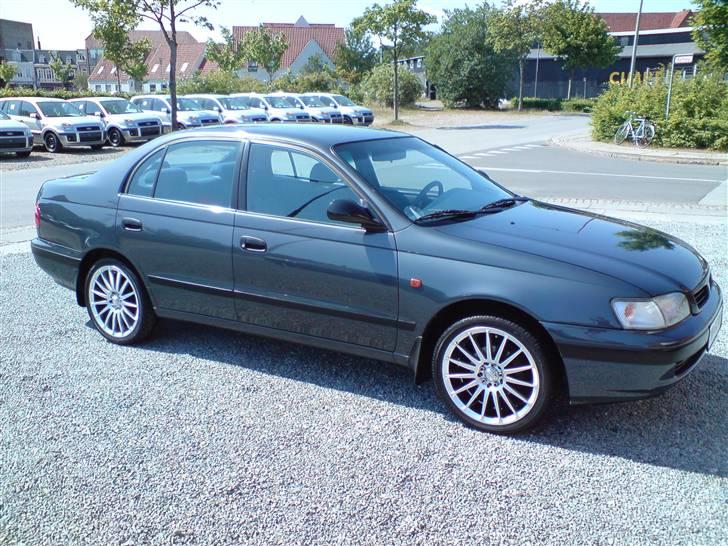 Toyota Carina E 1,6 XLi SOLGT billede 4