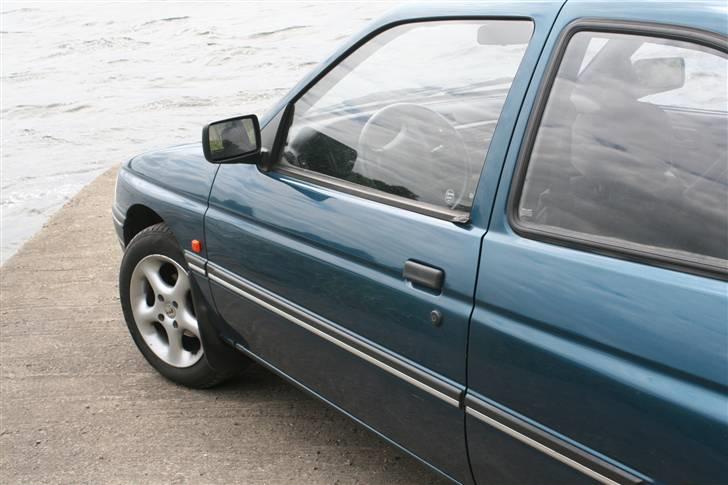 Ford Escort 1,6 CL (R.I.P) billede 5