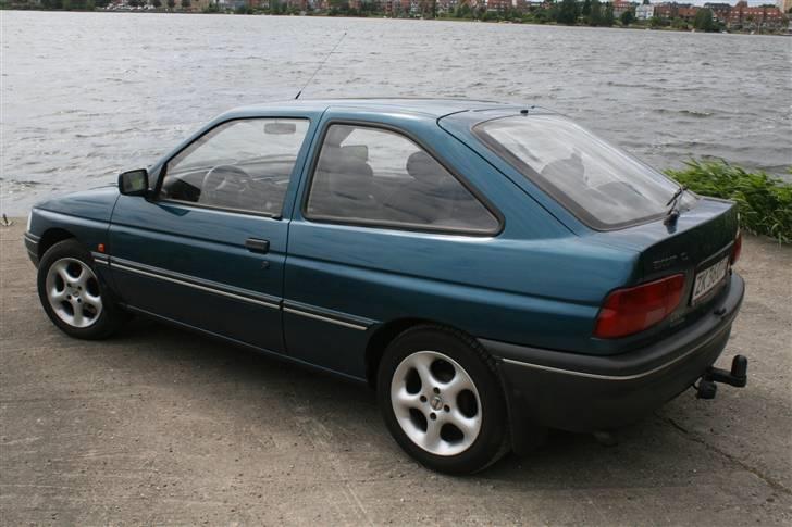 Ford Escort 1,6 CL (R.I.P) billede 6