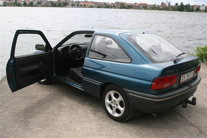 Ford Escort 1,6 CL (R.I.P) billede 7