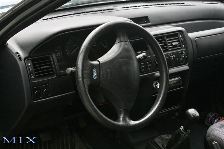 Ford Escort 1,6 CL (R.I.P) billede 8