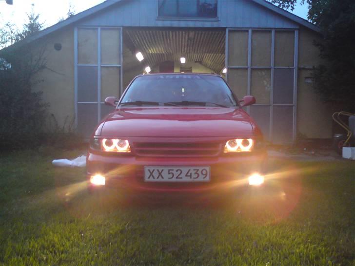 Opel Astra f GSI 16v  solgt - lige et billede af bilen forand mig værksted :D billede 9