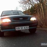 Ford Escort CLX (SOLGT!)