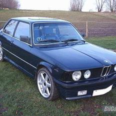 BMW e21 Solgt
