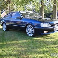 Opel monza 3000 24v