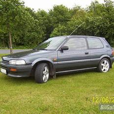 Toyota Corolla 1,3 Solgt