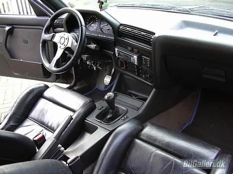 BMW E30 billede 6