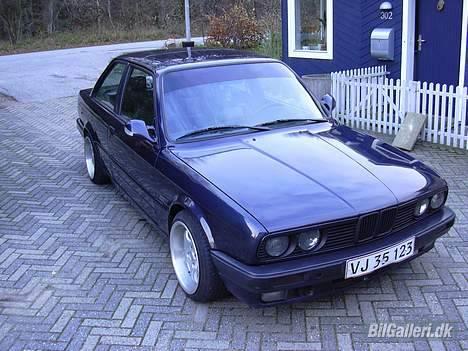 BMW E30 billede 10